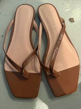 J Crew leather flip flop thong sandals 7.5